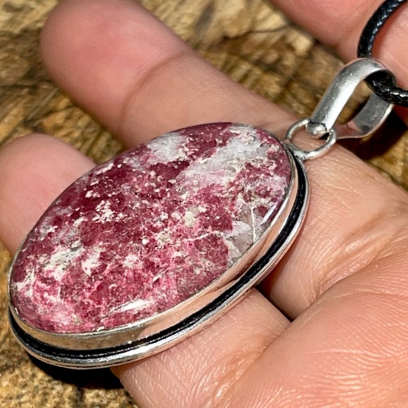 Beautiful Bright Pink Thulite Pendant 2” - Picture 5 of 12